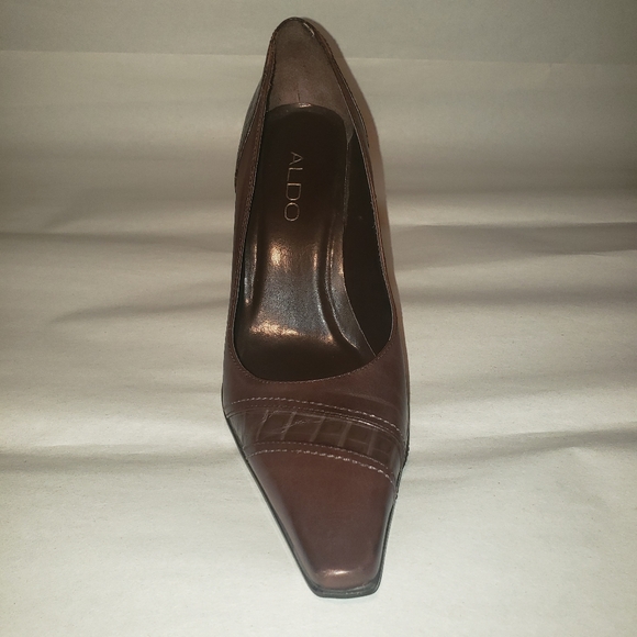 Aldo Pointy Toe 4 inch Heels Brown size 6 - Picture 5 of 10